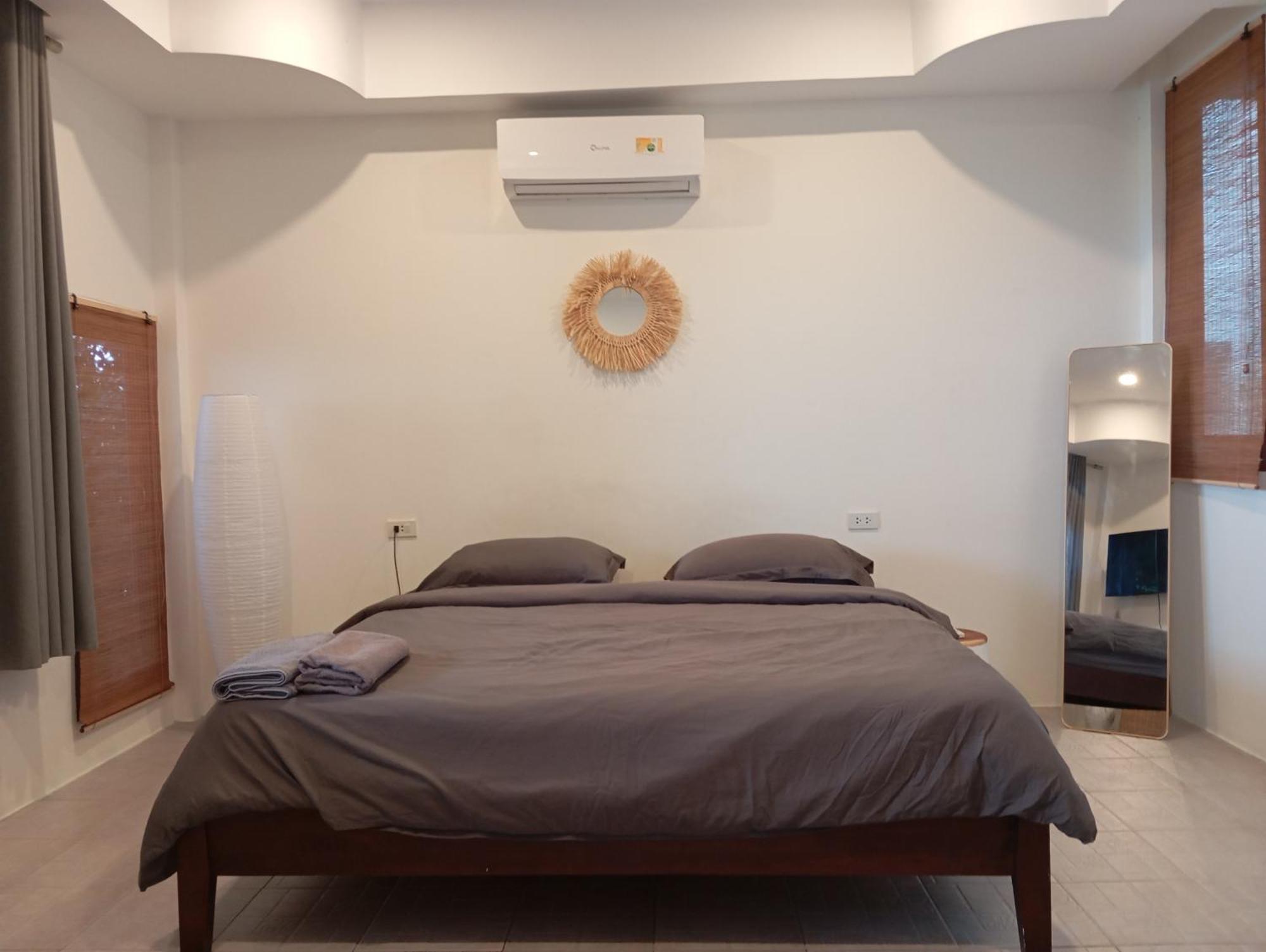 Crocus Garden Holiday home *